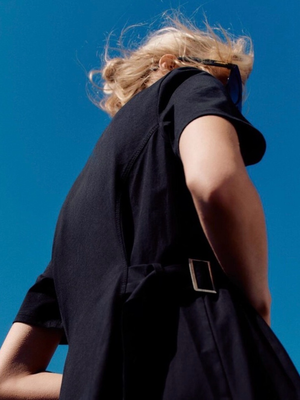 🆕 Zara Black Cotton Midi Dress with Side Buckles M - Picture 3 of 7